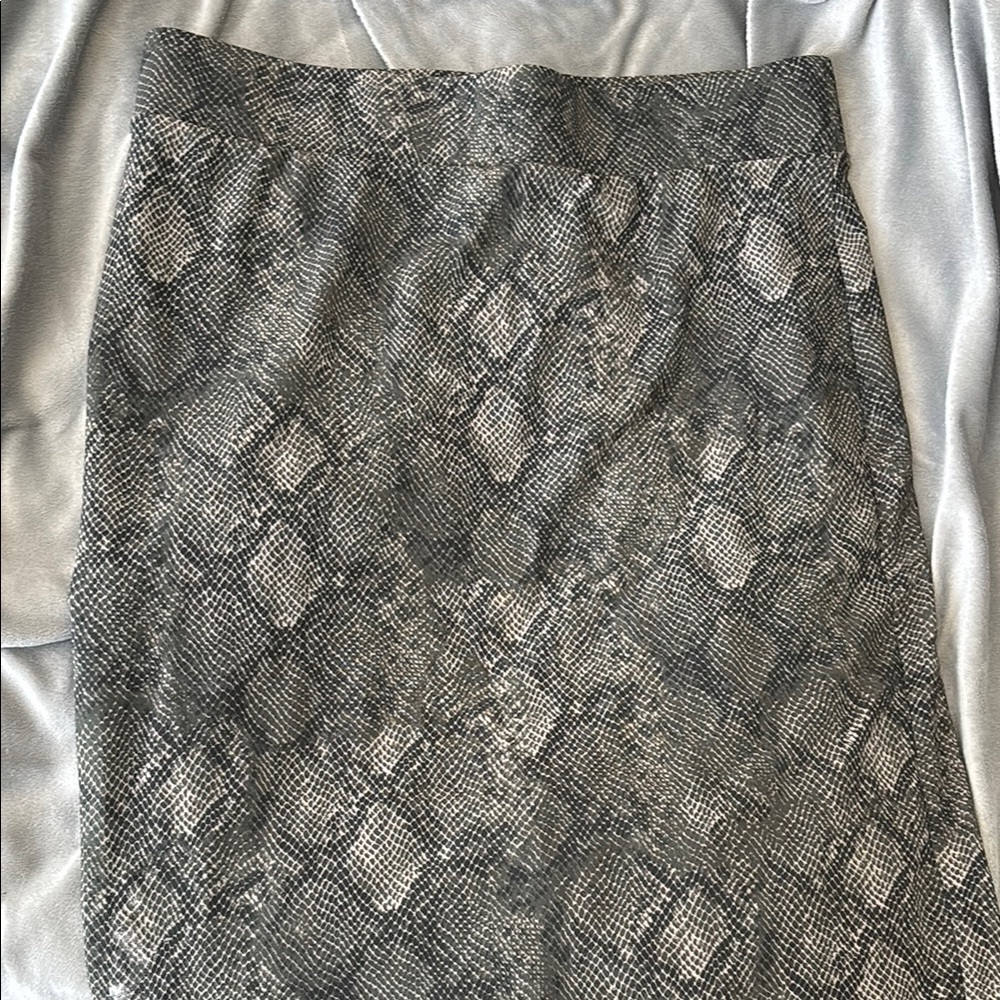 NWT Good American Huntersnake midi skirt
